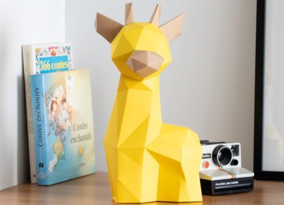 Baby Giraffe: 3D SVG Shapes for Branding